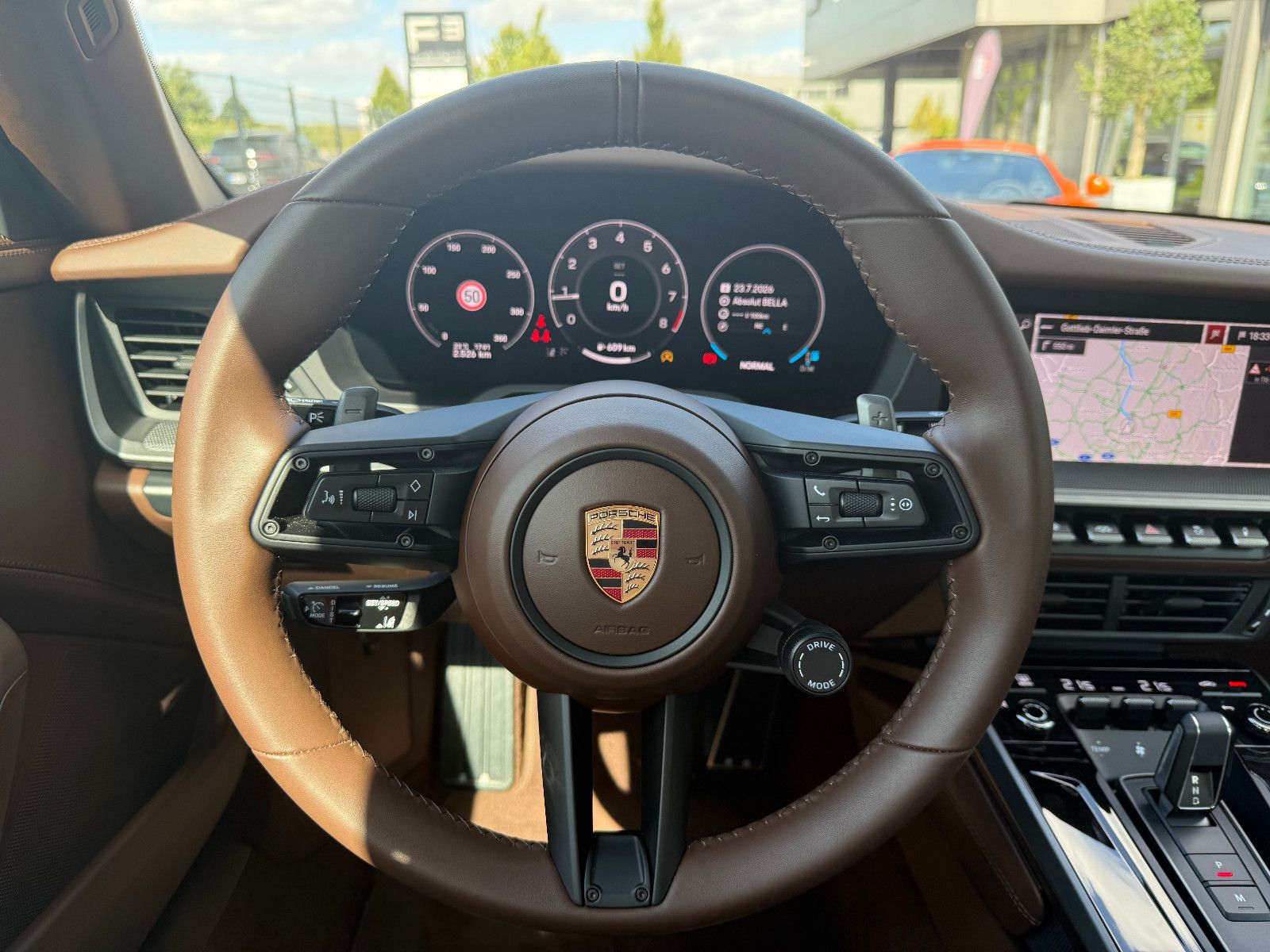 Fahrzeugabbildung Porsche 992.2/911 Carrera S Cabrio-BOSE-14Wege-LED
