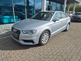 Audi A3 Limousine attraction 2.0 TDI Navi Bi-Xenon - Audi A3: TDI Attraction