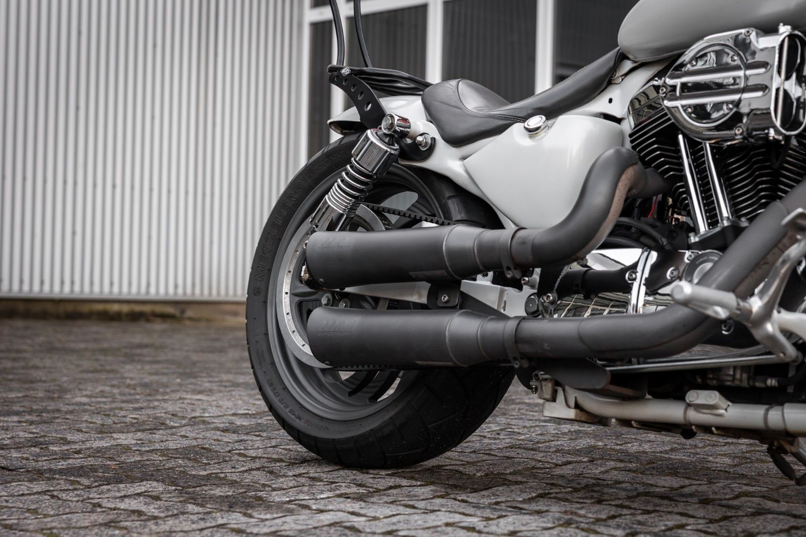 Fahrzeugabbildung Harley-Davidson Sportster XL1200C LOTTERMANN-CUSTOM 200er