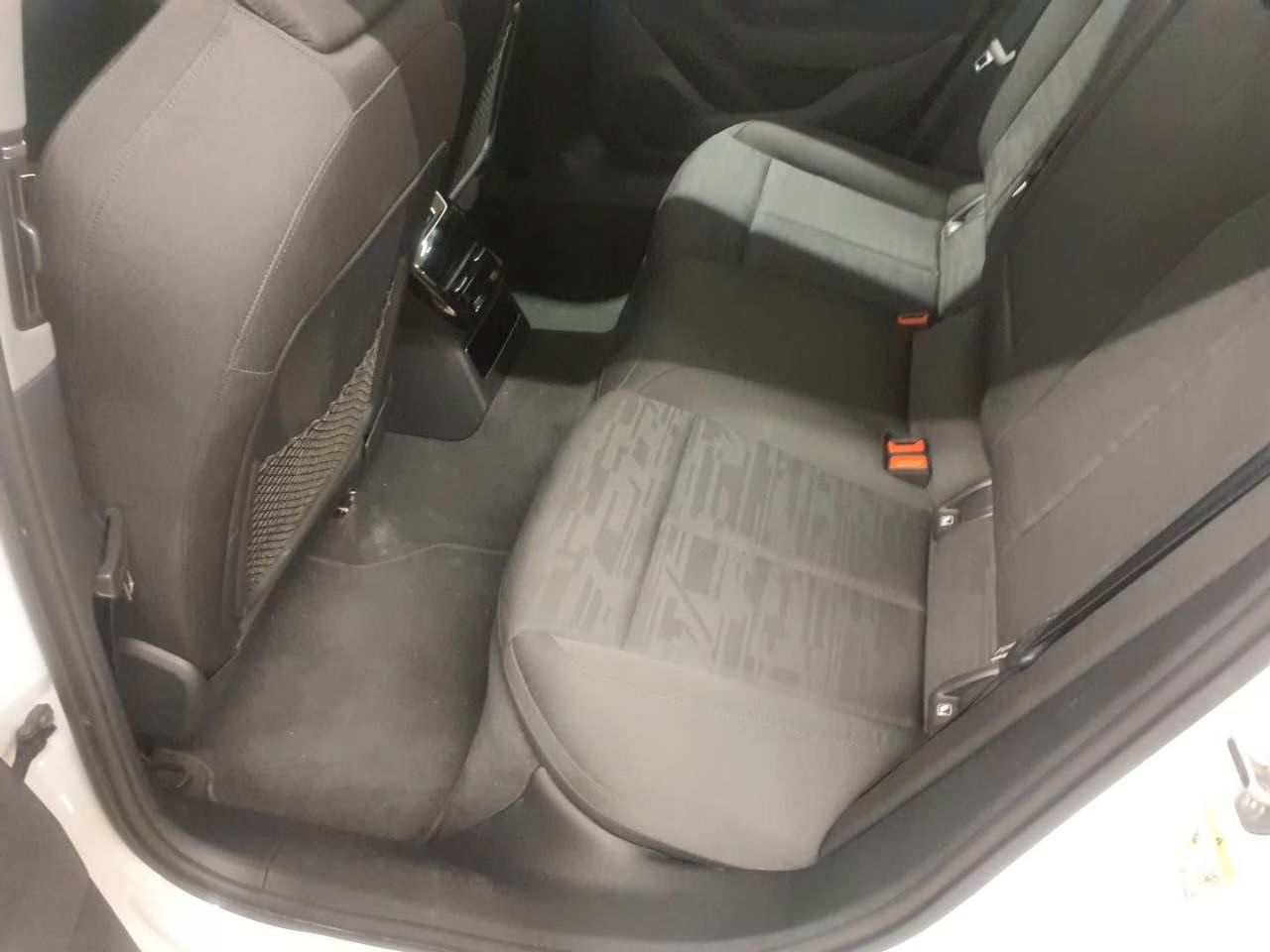 Audi A6 - Bild 6