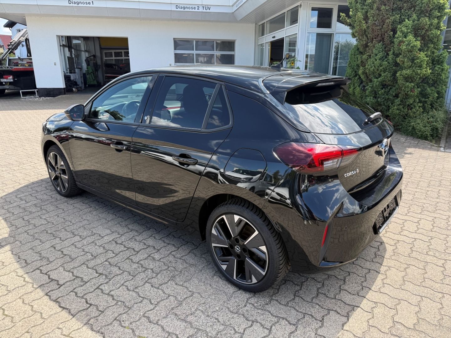 Fahrzeugabbildung Opel Corsa-e F GS SHZ+LHZ+Kamera+11KW-Charger