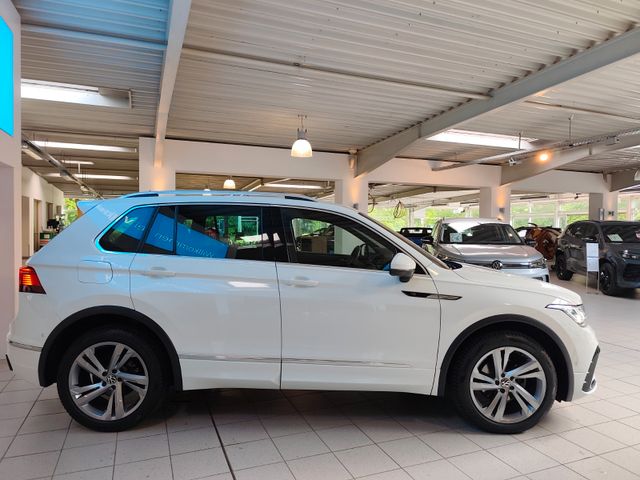 Tiguan R-Line 4Motion *Matrix*AHK*Head-up*
