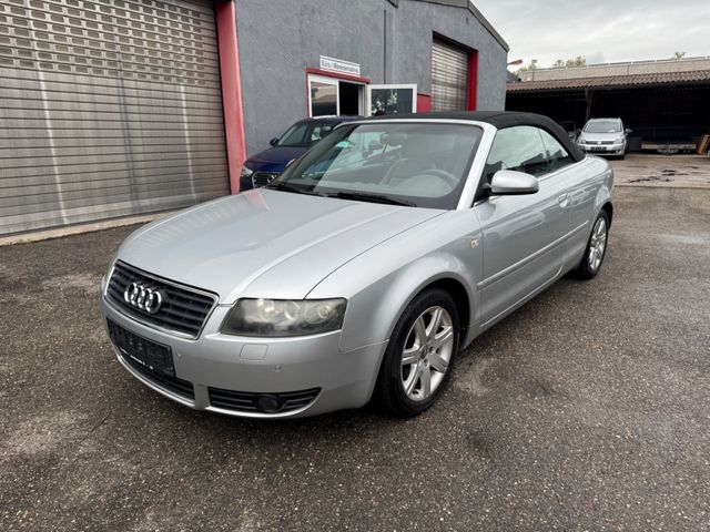 Audi A4 Cabriolet 3.0 Automatik Leder Bi-Xeno MMI PDC