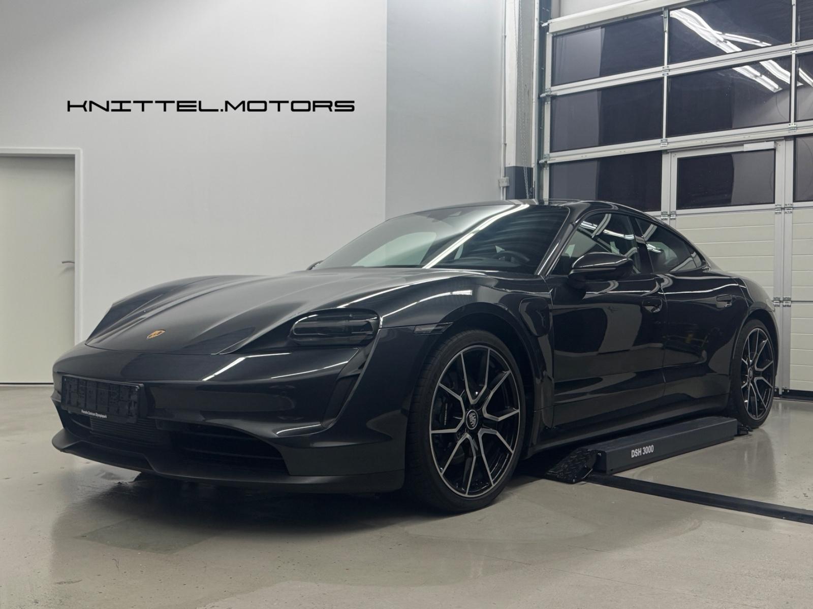 Porsche Taycan Perf.Batterie+ HeadUp Pano 360°Cam 21"