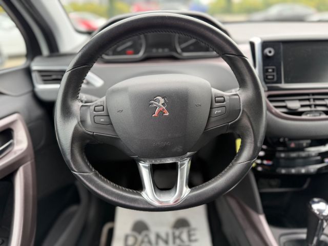Peugeot 2008  Active / Klimaautomatik