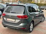 Volkswagen Touran Highline BMT/Start-Stopp - VW Touran Gebrauchtwagen in Mönchengladbach