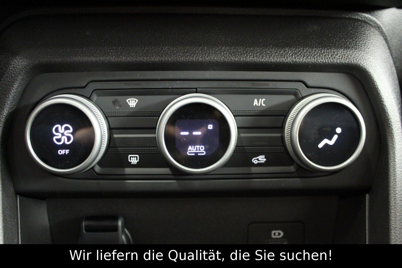 Fahrzeugabbildung Dacia Sandero TCe 90 Expression*Winterpaket*