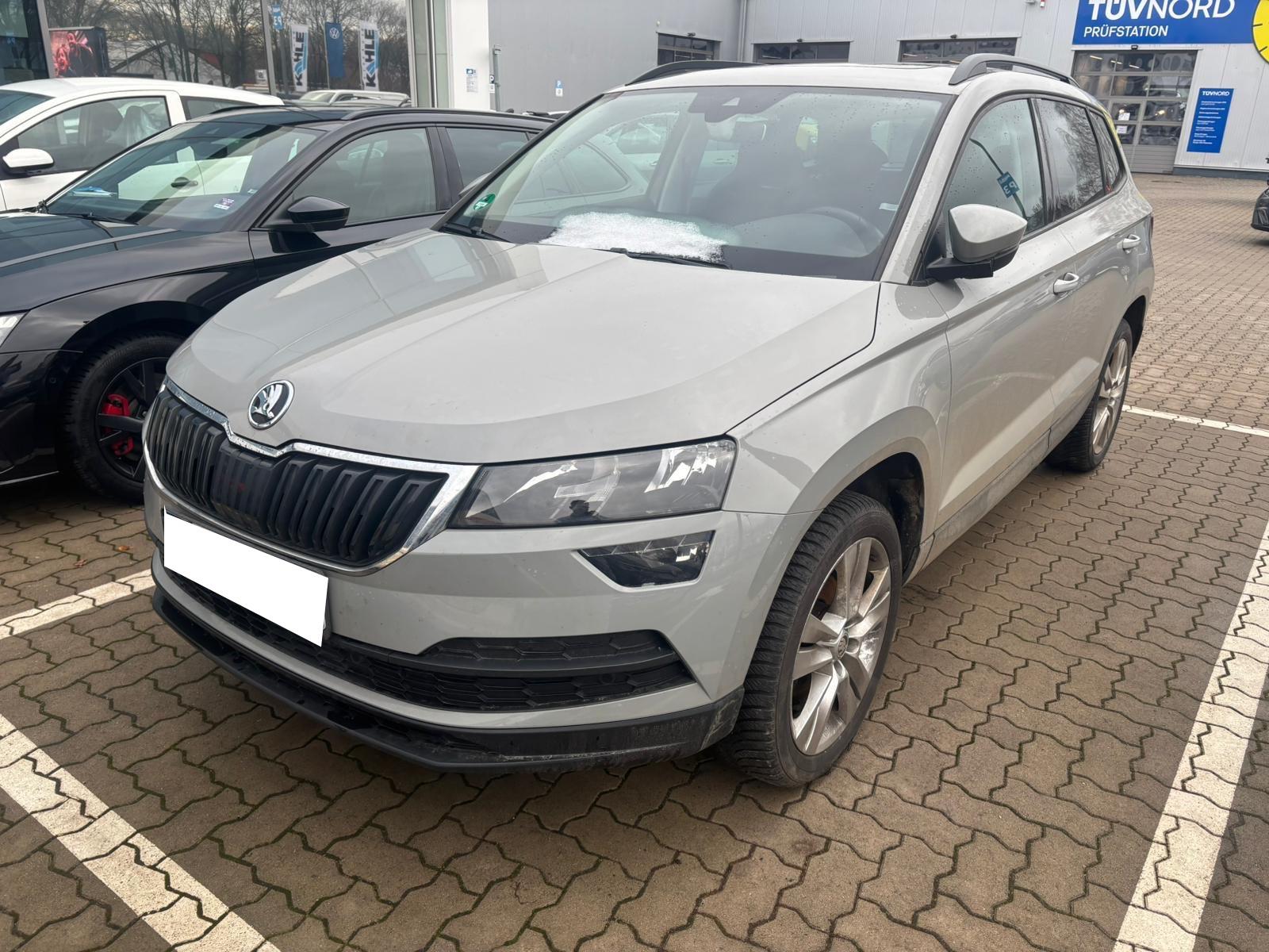 Skoda KAROQ 1.6TDi DSG ~ZAHNRIEMEN DEFEKT~ PANORAMA