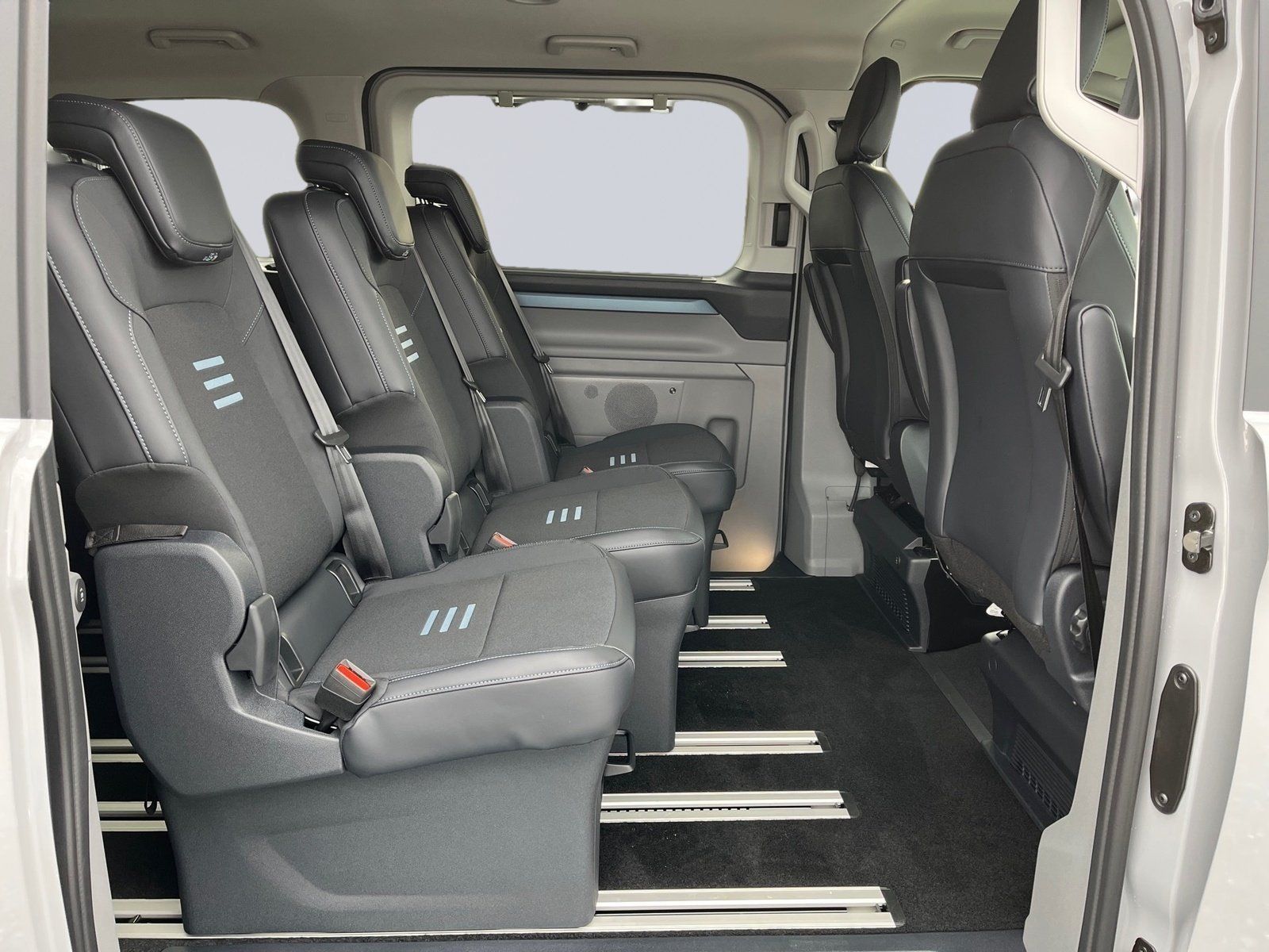 Ford Tourneo Custom - Bild 8