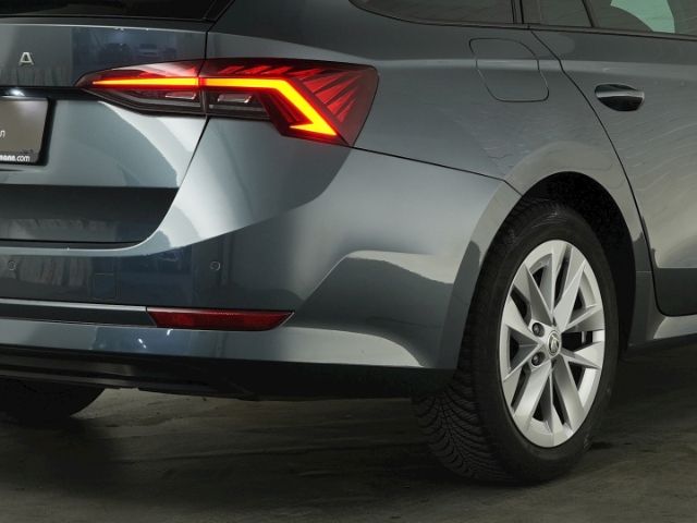 Octavia COMBI AMBITION TSI+NAVI+LED-SCHEINWERFER