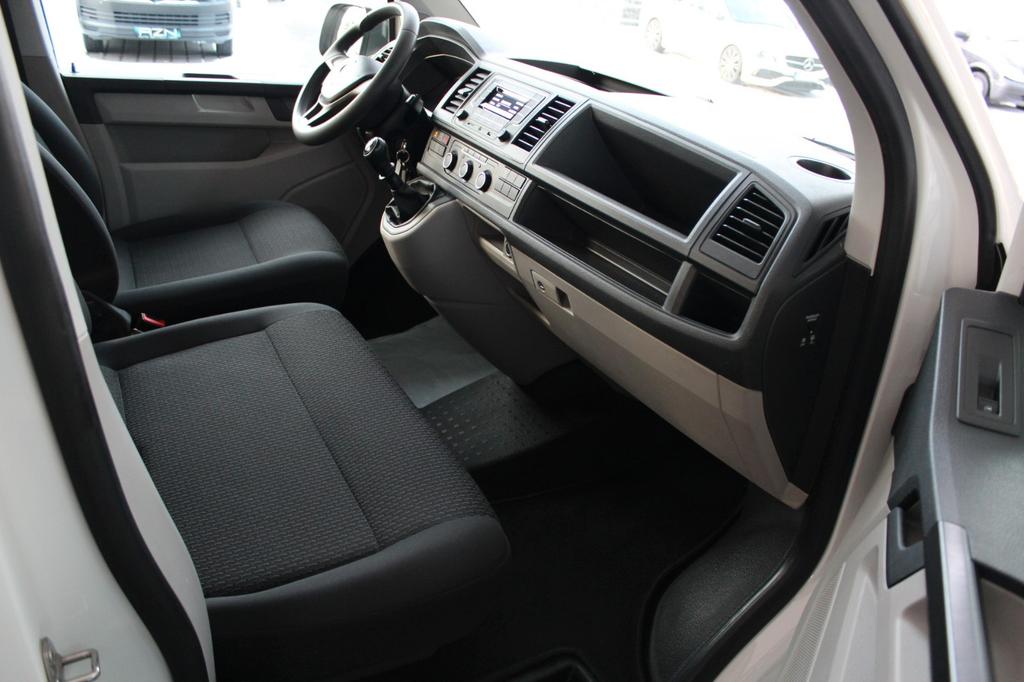 Volkswagen T6 Caravelle