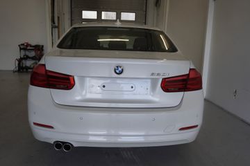 BMW 320 - 8