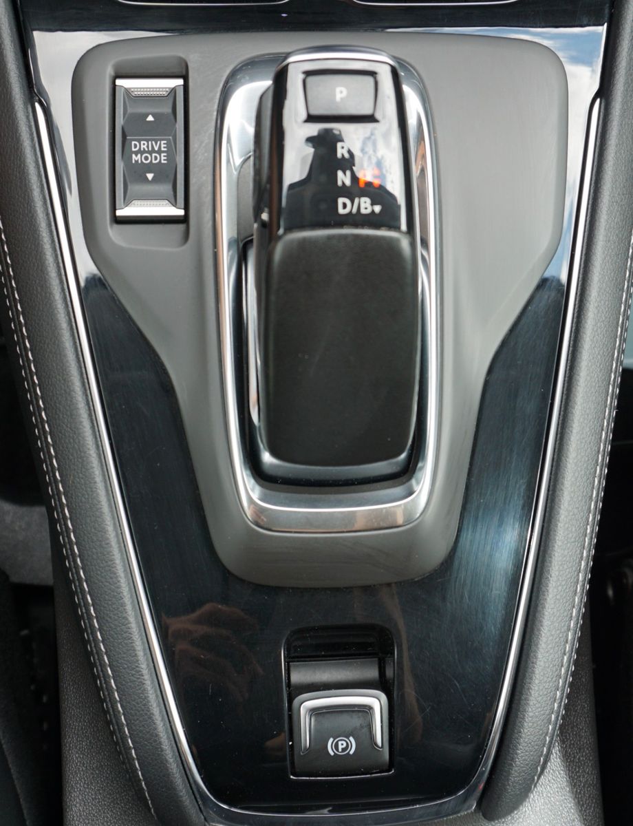 Fahrzeugabbildung Opel Grandland X Innovation Leder,Navi,LED,ACC,AHK