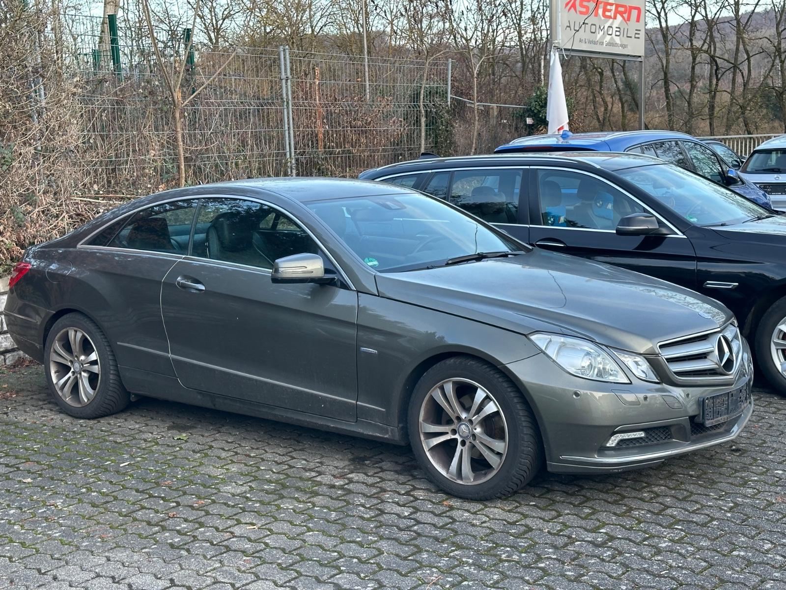 Mercedes-Benz E 200 E Coupe E 200 CGI BlueEfficiency