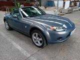 Mazda MX-5 Cabrio - Mazda 5: Cabrio