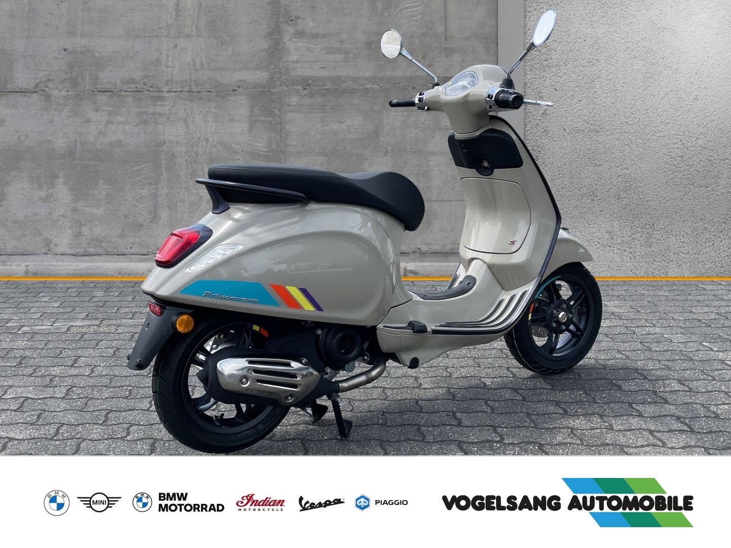 Fahrzeugabbildung Vespa Primavera 50 Modell 2024, LCD-Display, Black Par