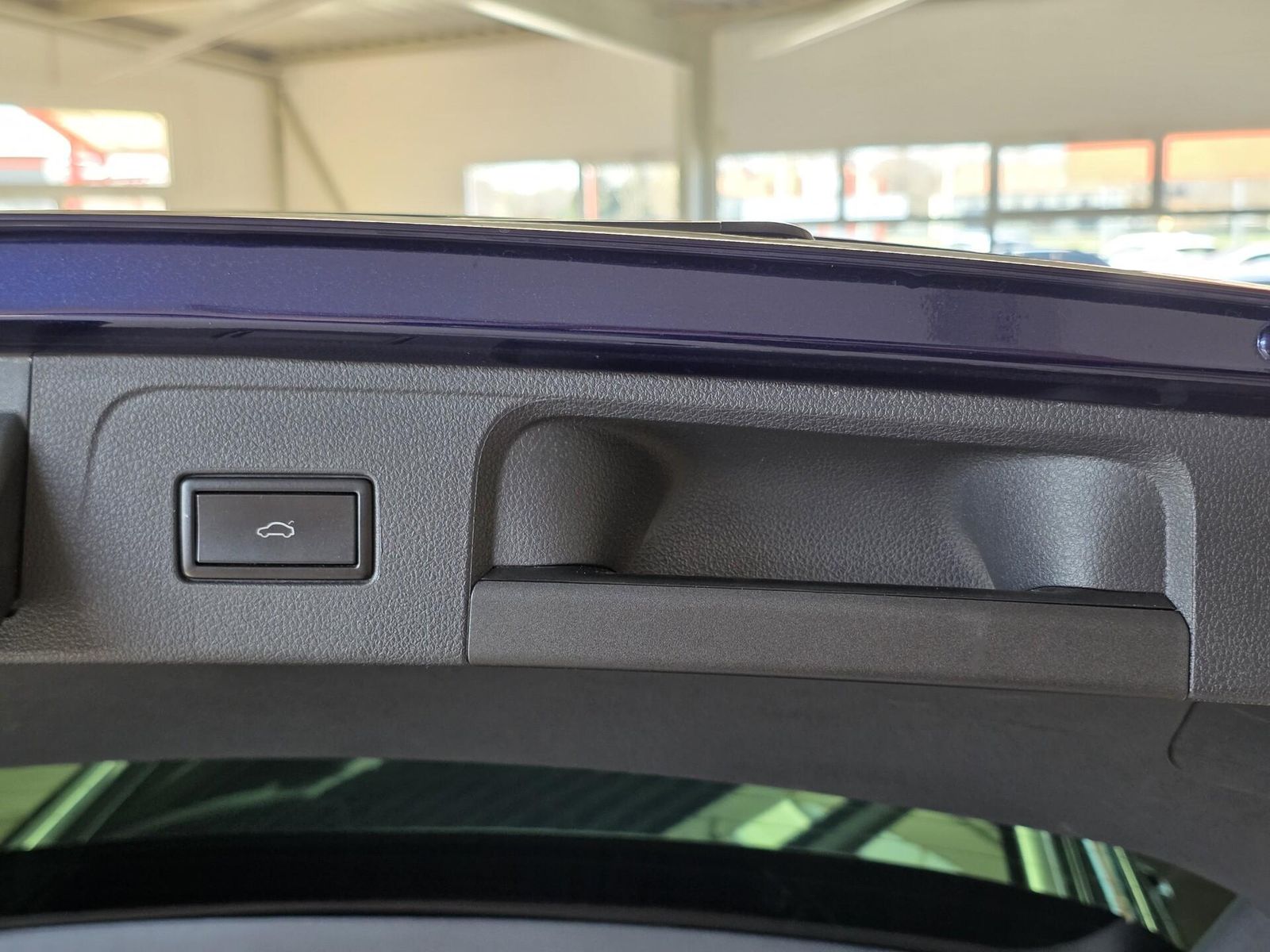 Fahrzeugabbildung Volkswagen Passat Variant 4M R-Line/Keyles/DAB/Carplay/Ahk