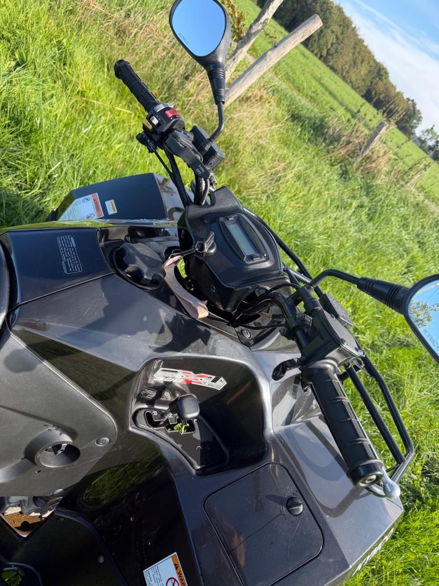 Kymco  2013 — салон