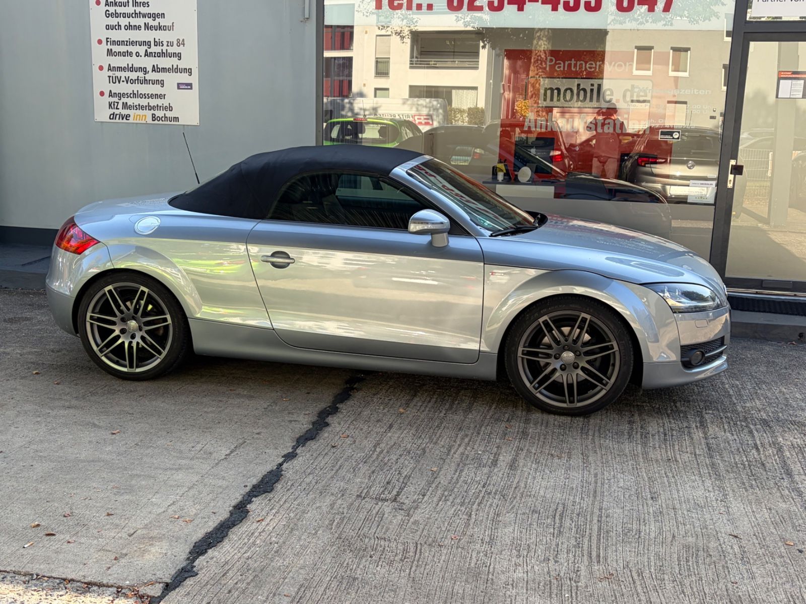 Fahrzeugabbildung Audi TT 2.0 TFSI Roadster quattro Autom.+Leder+Navi+