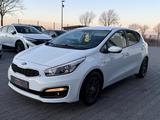 Kia cee'd / Ceed 1.4 Klima - gebrauchte Kia cee'd / Ceed aus dem Jahr 2015