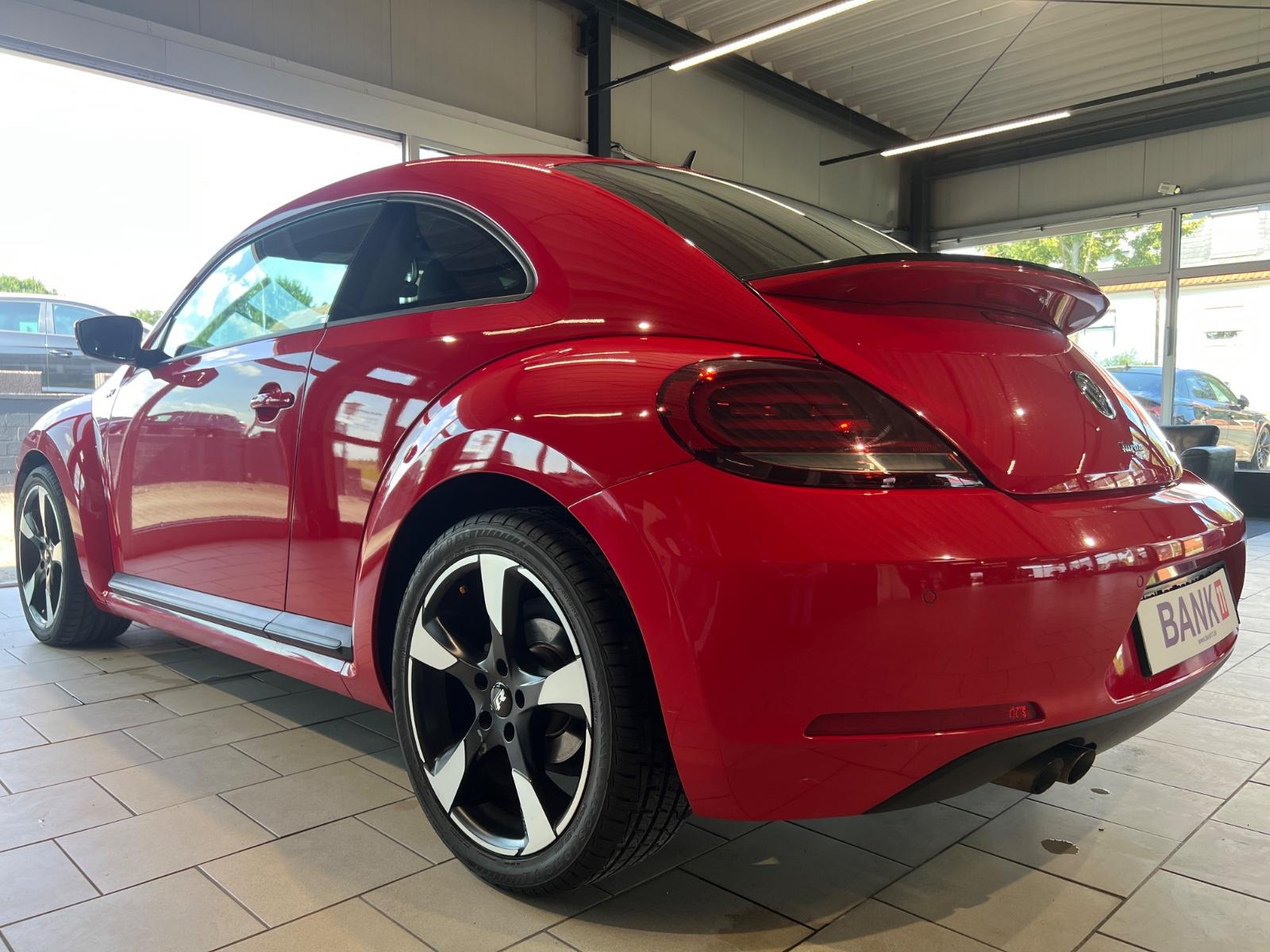 Volkswagen Beetle 2.0 TSI DSG BMT R-Line