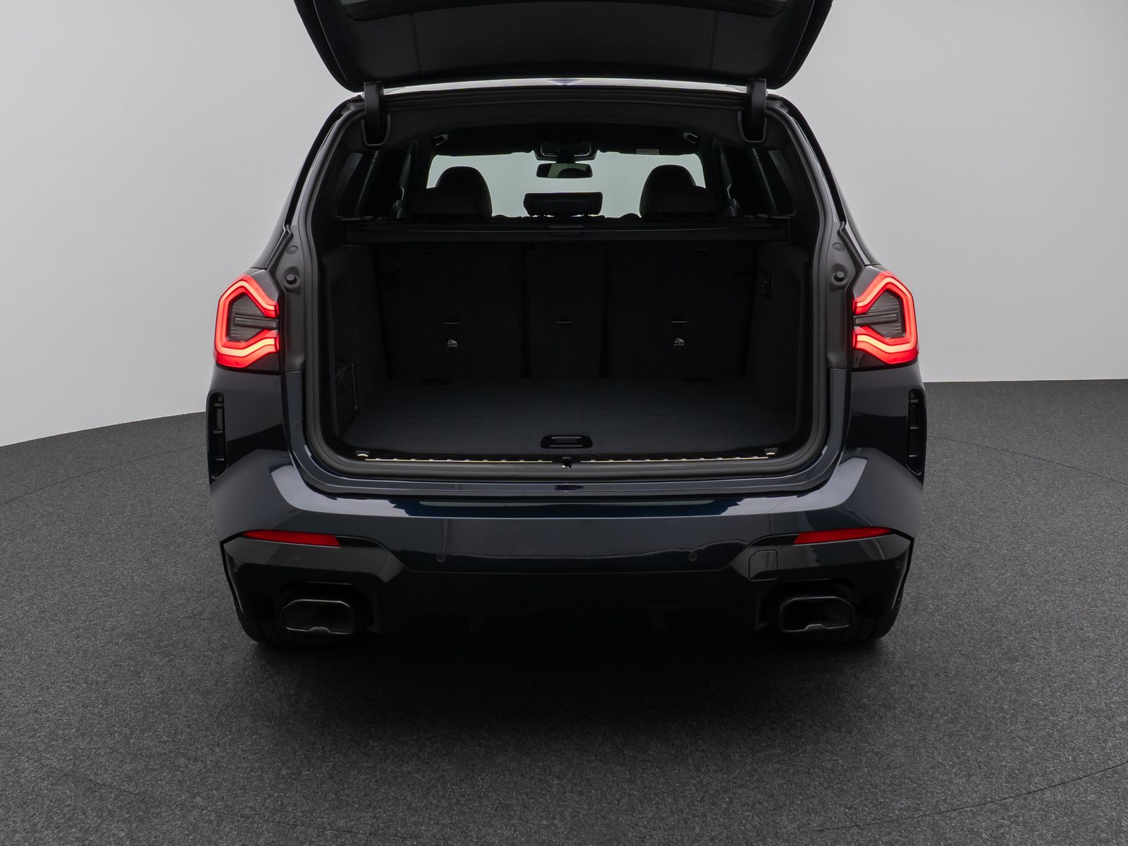 Fahrzeugabbildung BMW X3 M40i  Kamera Laser HUD DAB H/K ACC Komfort