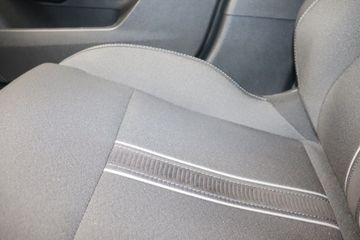 Fotografie des Opel Astra Sports Tourer 1.2 Turbo GS