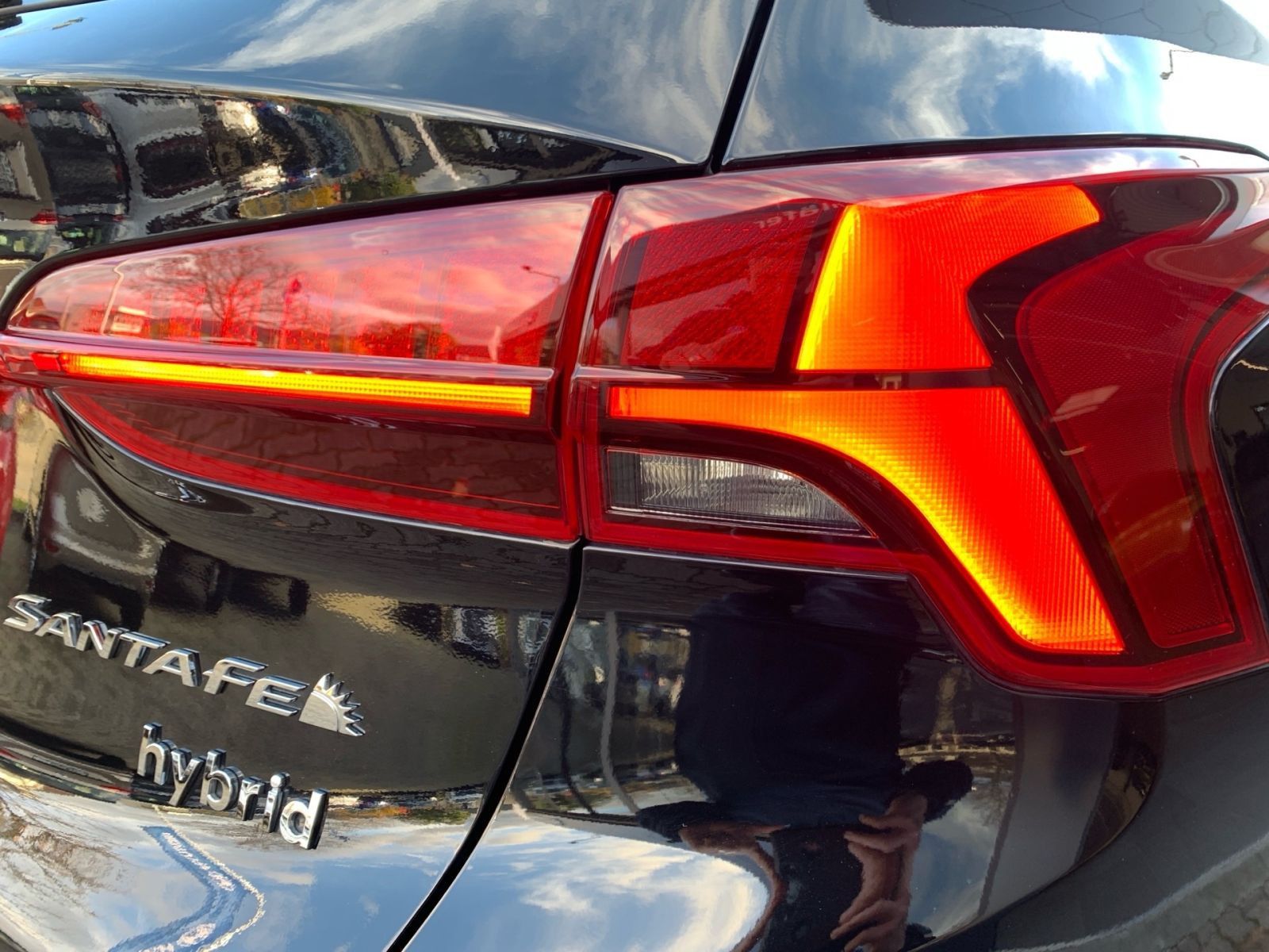 Fahrzeugabbildung Hyundai SANTA FE 1.6 T-GDI Prime Hybrid 4WD Pano Assi II