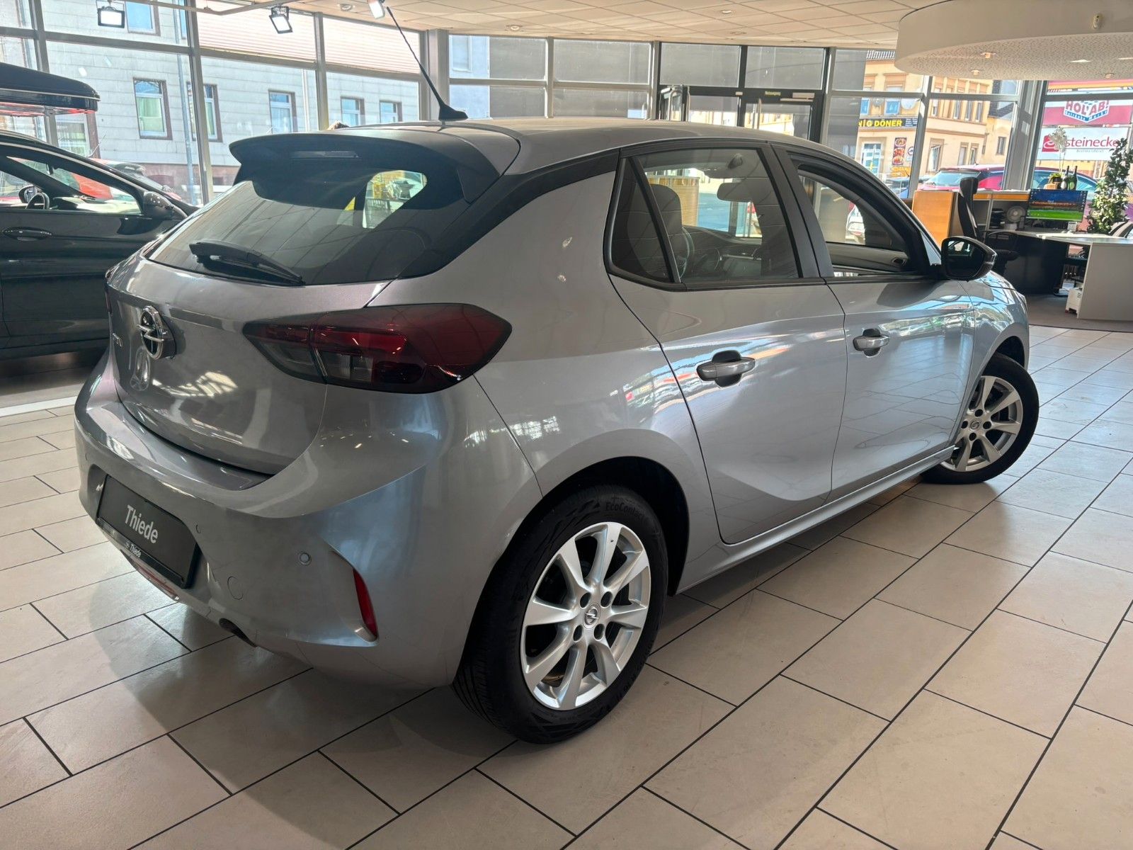 Fahrzeugabbildung Opel Corsa F 1.2 EDITION NAVI/LED/TEMP/PDC/SPORT/DAB+
