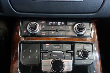 Audi A8 4.2 TDI quattro LUFT+NAVI+XEN+MEM+LEDER+GSD