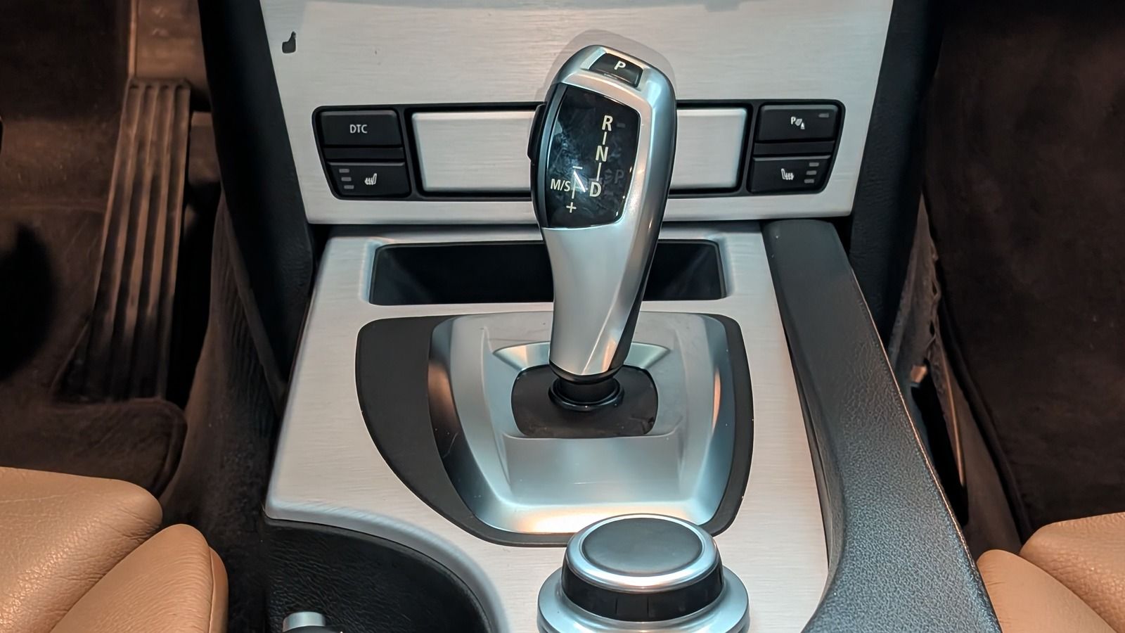 Fahrzeugabbildung BMW 523 i * Xenon * Leder * HUD *