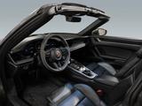 Porsche 992 911 Targa 4S Sport Chrono Paket PDCC Lift VA - Porsche mit Benzin-Antrieb: Grün, Cabrio