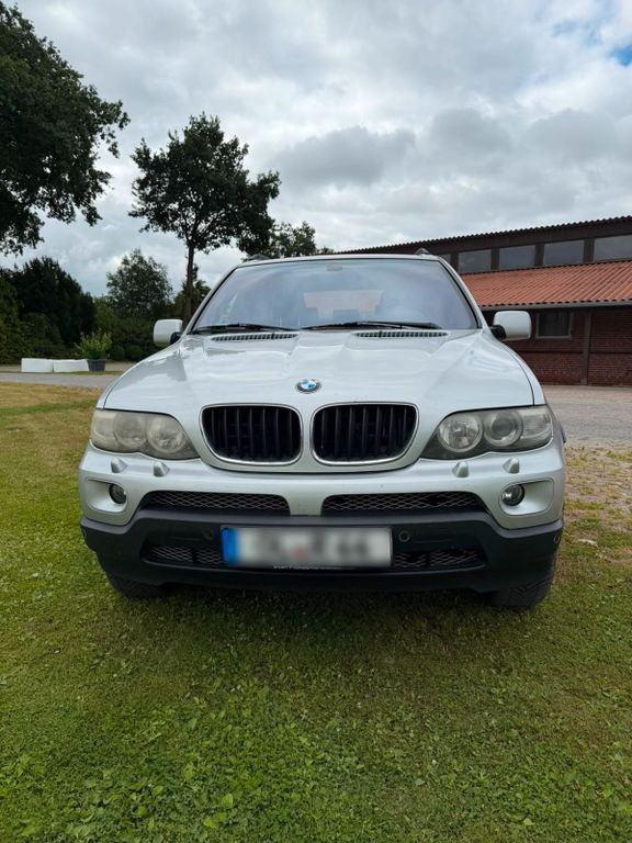 Image of BMW X5