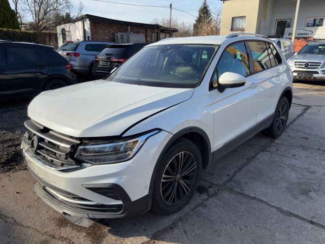 Volkswagen Tiguan Active KAMERA