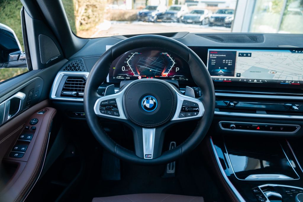 BMW X5 50e M SPORT PRO/ INNOVATION/ ICONIC GLOW BMW X5 50e M SPORT PRO/ INNOVATION/ ICONIC GLOW