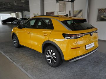 Volkswagen T-Roc - 3