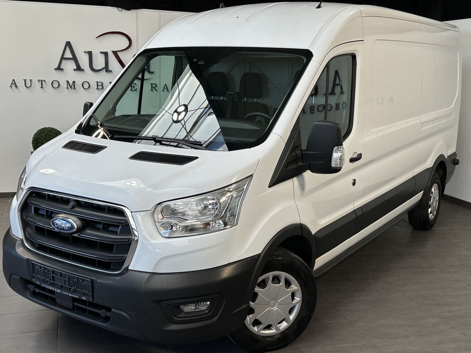 Fahrzeugabbildung Ford Transit 350 L3 NAV+KAMERA+CARPLAY+TEMPO+SHZ+1HD