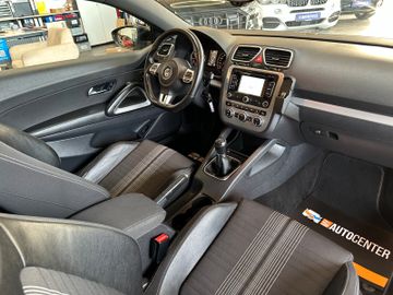 Volkswagen Scirocco *PANORAMA*NAVI*PDC*KLIMA*2-ZONEN*