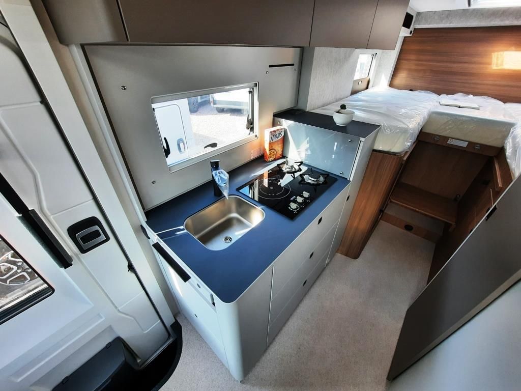Fahrzeugabbildung LMC Cruiser 740 EL Verfüg./Sparen 6.521,- €