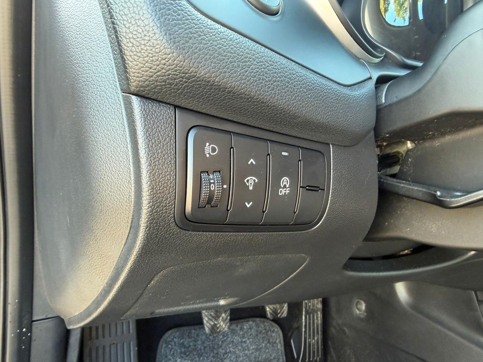 Kia Ceed Sportswagon Attract*R-Kamera*Navi*PDC*