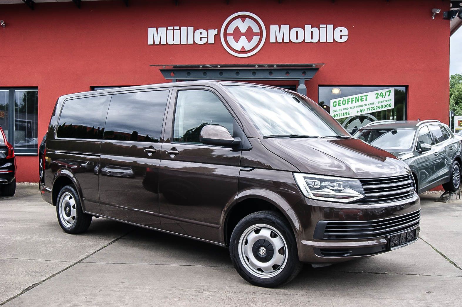 Fahrzeugabbildung Volkswagen T6 Caravelle lang 2.0 TDI DSG 9-Sitze NAVI XENON