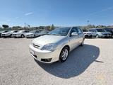 Toyota Corolla 1.4 D-4D 90 cv 5 p automatica 284 - Toyota Corolla mit Diesel-Antrieb: Automatik