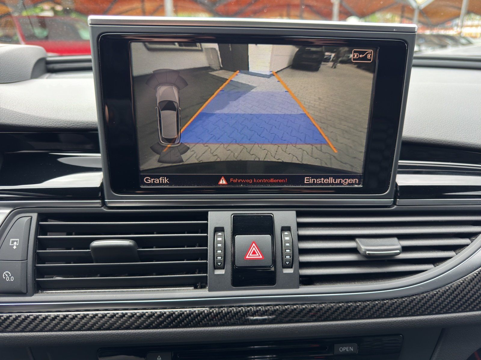 Fahrzeugabbildung Audi RS 6 Avant/CARBON/PANO-DACH/HUD/BOSE/KAMERA/21"/