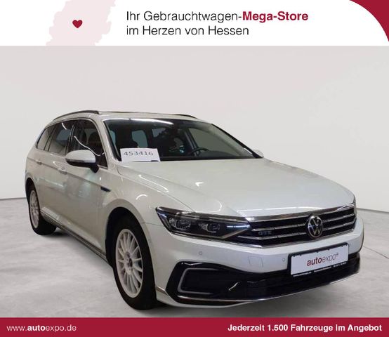 Volkswagen Passat Variant Hybrid GTE PANO AHK LED