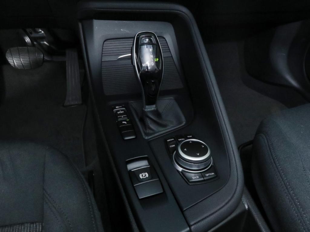 BMW X1 sDrive 18i LED Navigation Parkassistent DAB, миниатюра 11