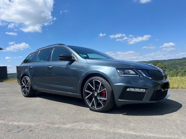 Skoda Octavia Combi RS 4x4