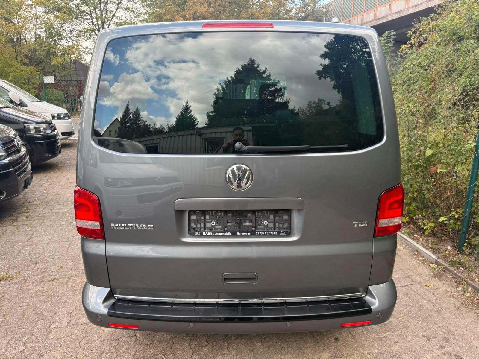 VOLKSWAGEN T5 MULTIVAN TEAM 2.0 TDI 140ch DSG - 7 PLACES - APPLE CARPLAY - CHAUFFAGE AUXILIAIRE - ATTELAGE - SIÈGES CHAUFFANTS