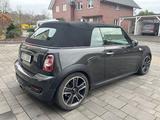 MINI Cooper S Cabrio Cooper S - MINI Cooper S Cabrio: Kleinwagen