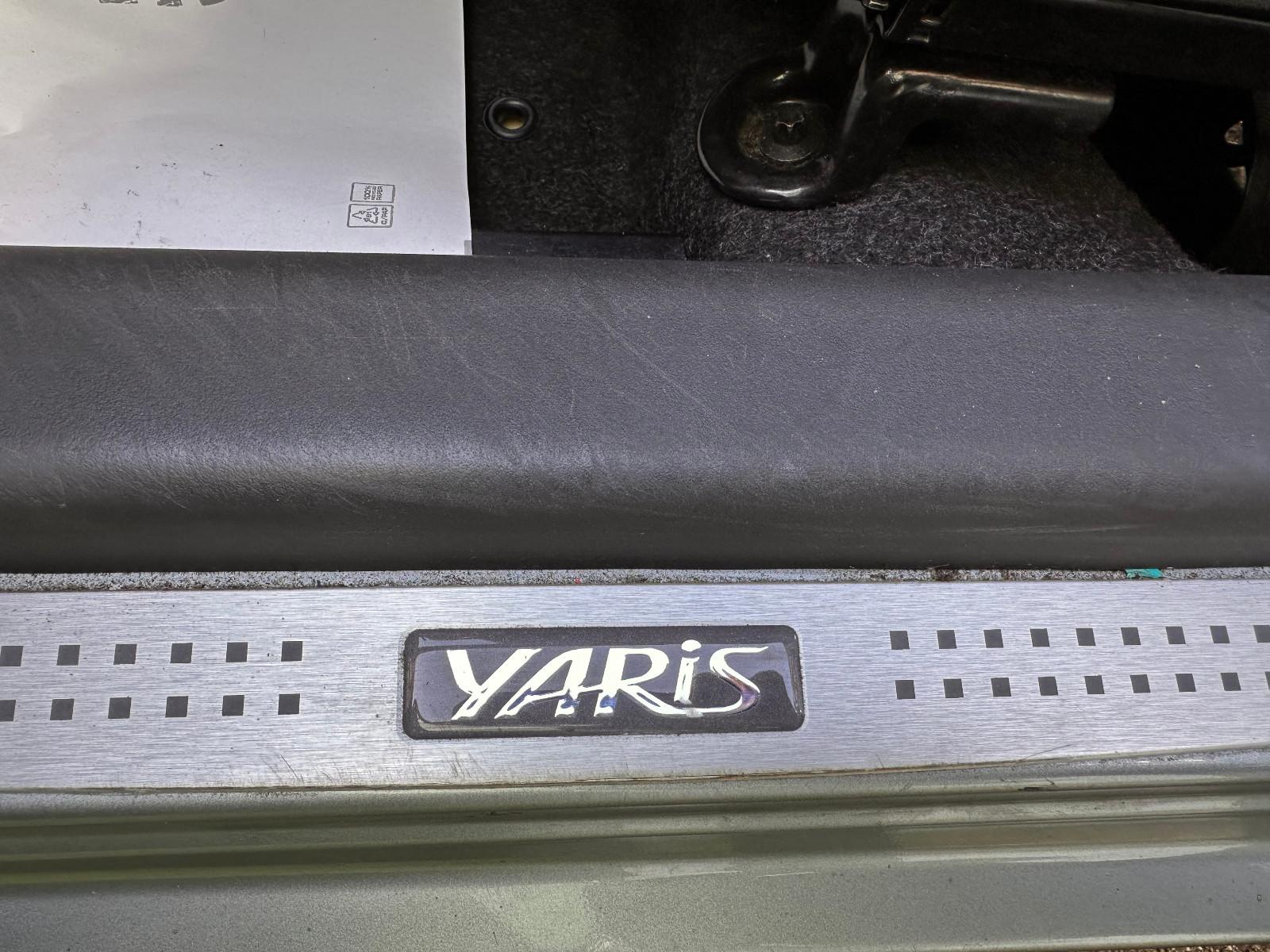 Toyota Yaris Team 1.3 Klima 79'TKM Scheckheft gepflegt