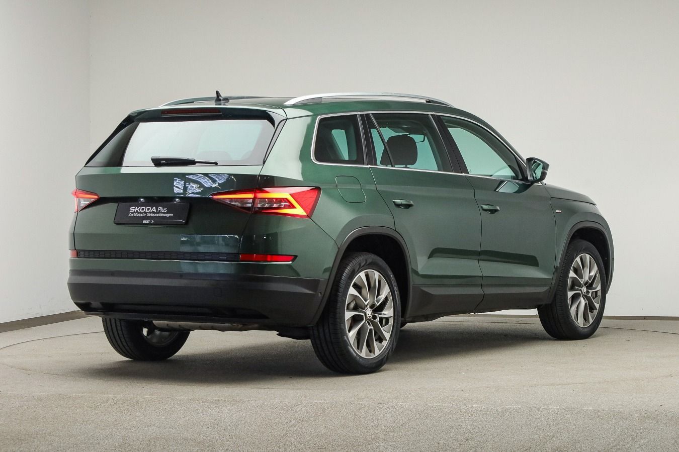 Skoda Kodiaq 2.0 TSI DSG Clever 4x4 PANO*AHK*ACC*DCC imagem 3